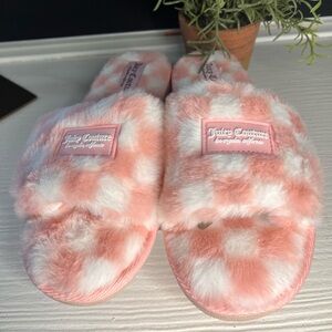 Juicy Couture JC Hero Pink Fuzzy Slide Slippers Women’s L 8/9 NWT